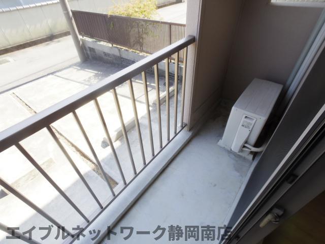 バルコニー　広々としたバルコニーです