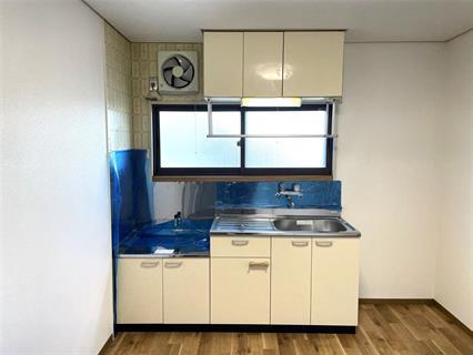 キッチン　キッチンです。