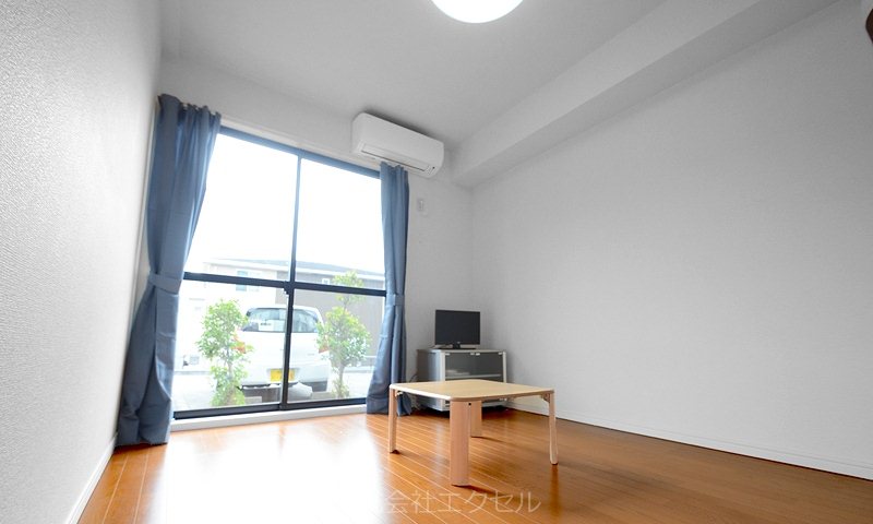 居室・リビング　同等タイプのイメージ写真です。