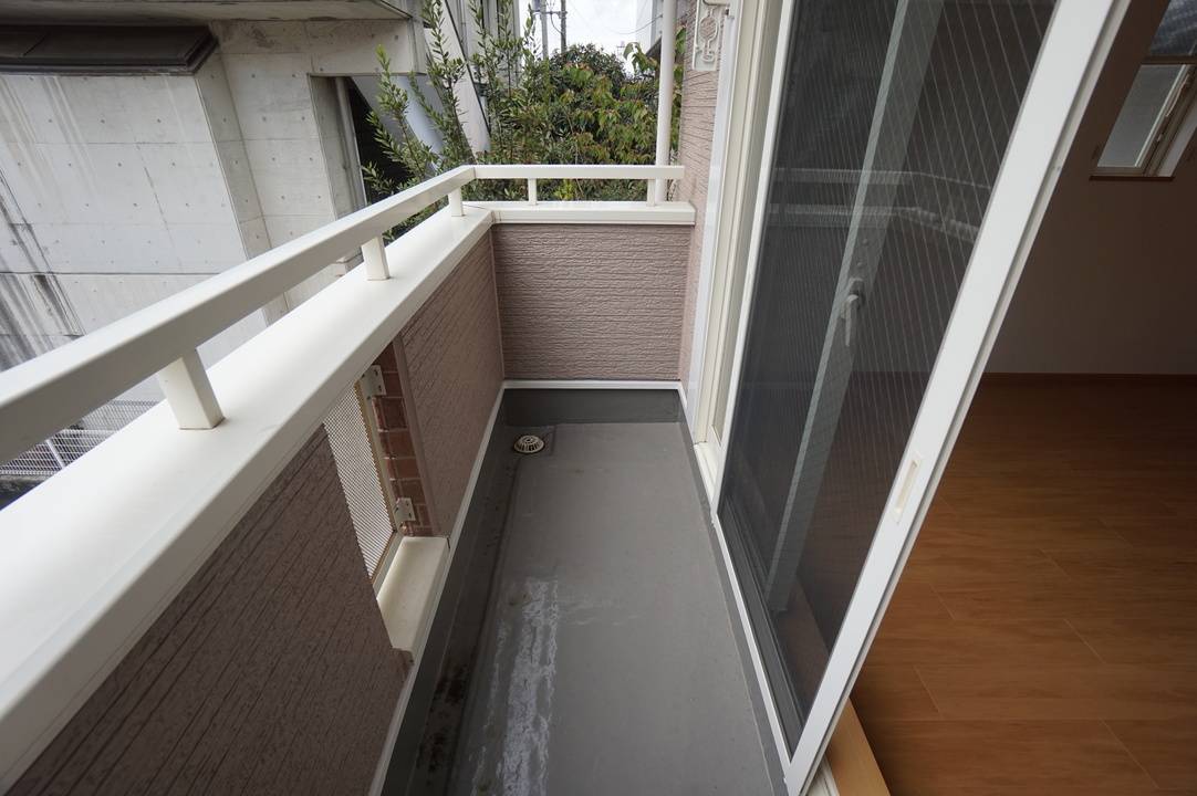 バルコニー　バルコニー