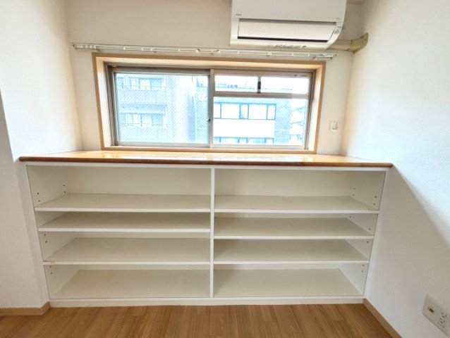 居室・リビング　詳細は、RISUMO江坂本店→06-6155-7137まで♪