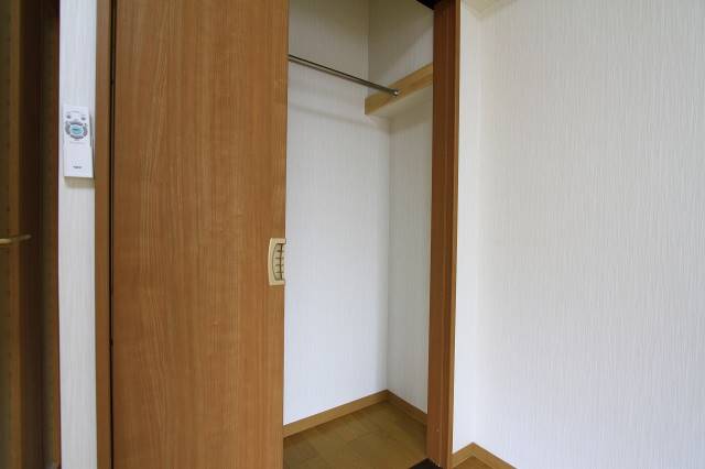 収納　２０１号室の写真です