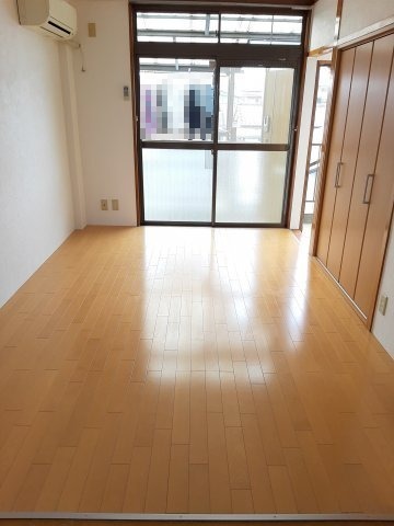 居室・リビング　2021年4月撮影