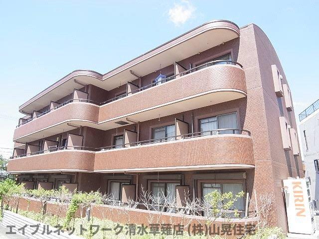 【静岡市清水区馬走北のマンションの建物外観】