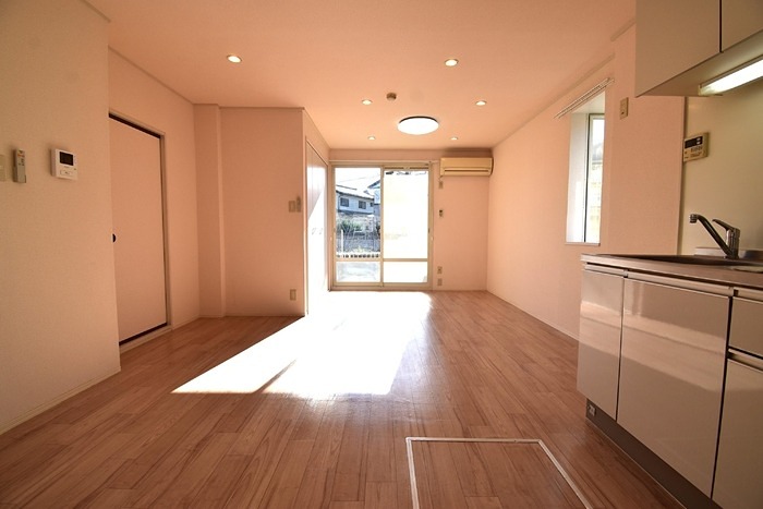 居室・リビング　10.5畳のリビングです。