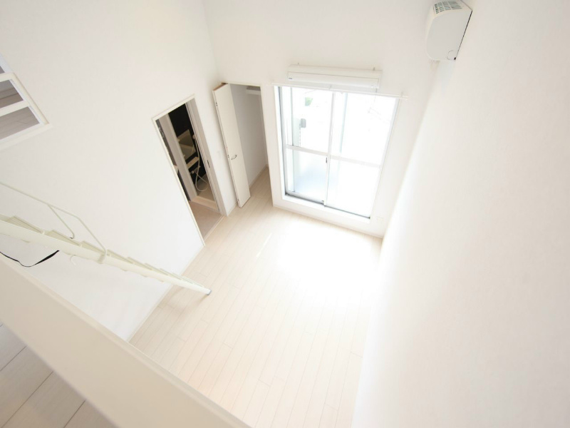 その他　洋室9.4帖　ロフト5.8帖（収納にも寝室にも使えます）