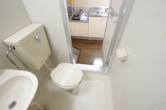 トイレ　※別室の写真です