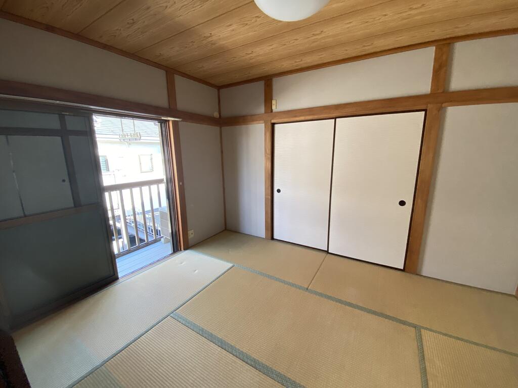 居室・リビング　メインの部屋は くつろぎの和室