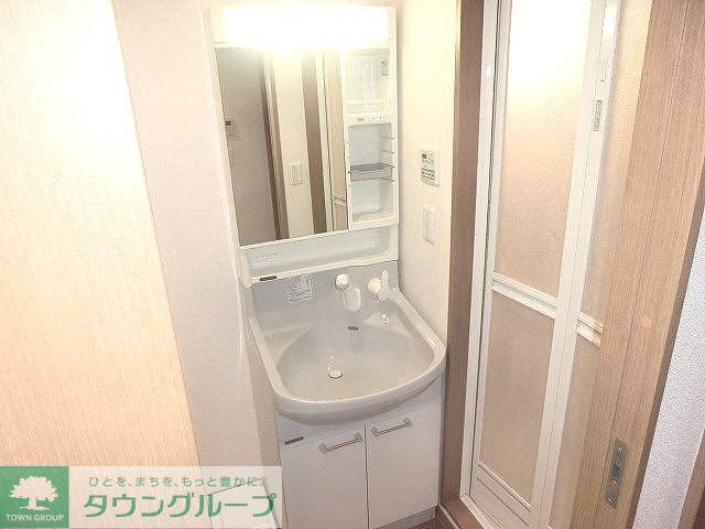 洗面設備　お部屋探しは株式会社　タウンハウジング　までお気軽にお問合…