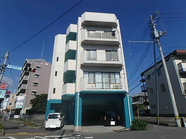 建物外観　完成写真