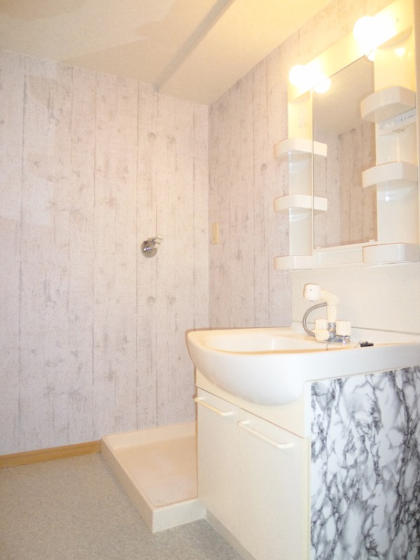 洗面設備　人気のシャンプードレッサー☆