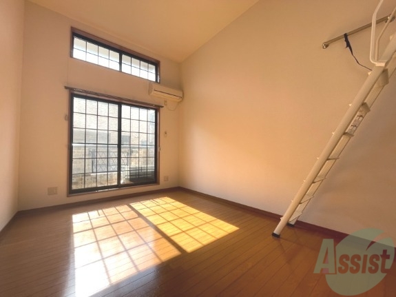 居室・リビング　８帖のリビングになります。伸び伸び出来そうですね。