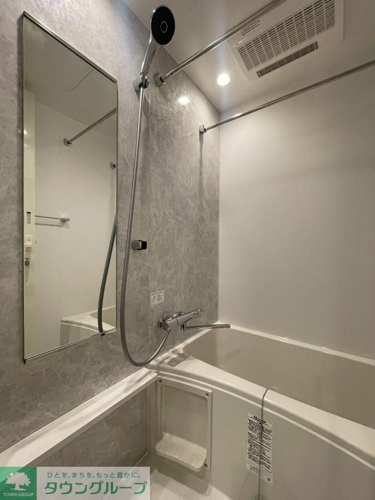 バス・シャワールーム　バス