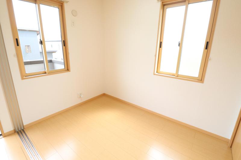 その他　洋室3帖