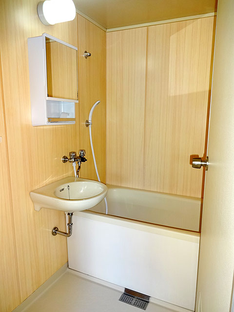 バス・シャワールーム　風呂