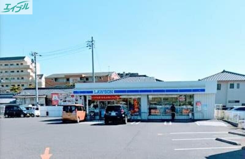 銀行　伊予銀行岡山南支店（銀行）まで217m