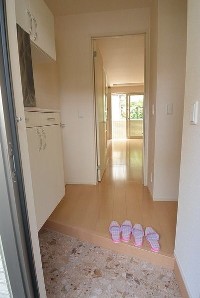 玄関　★お部屋探しは株式会社タウンハウジング東京まで★