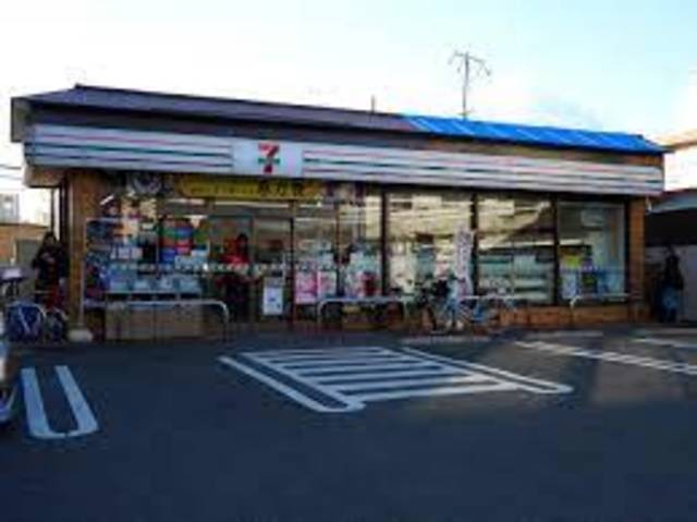 コンビニ　セブンイレブン伏見稲荷榎木橋店（コンビニ）まで529m