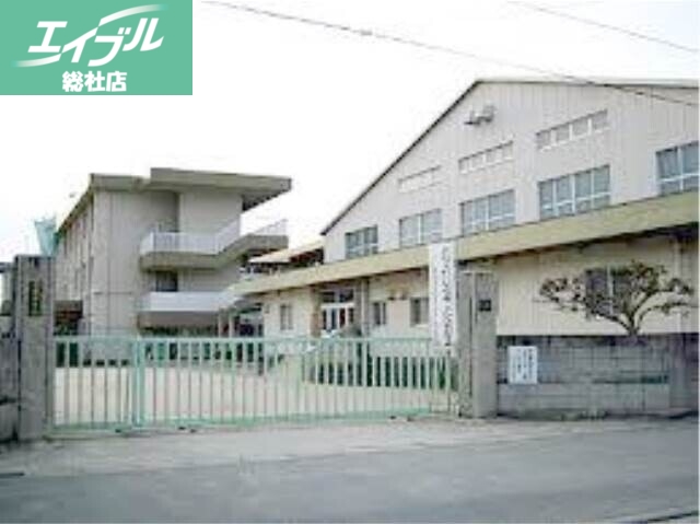中学校　井原市立高屋中学校（中学校）まで548m
