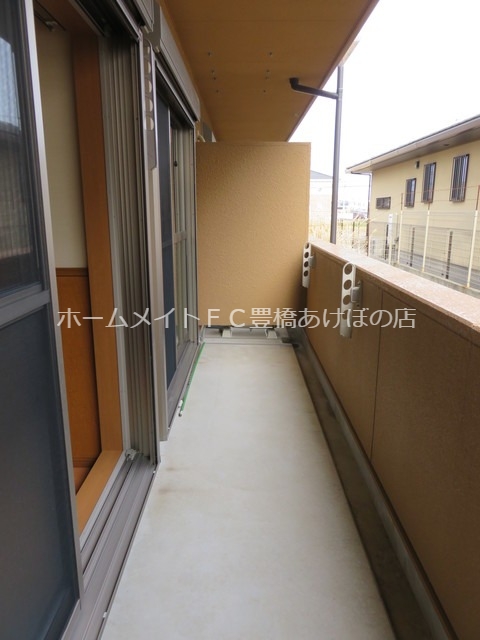 バルコニー　同型別部屋写真