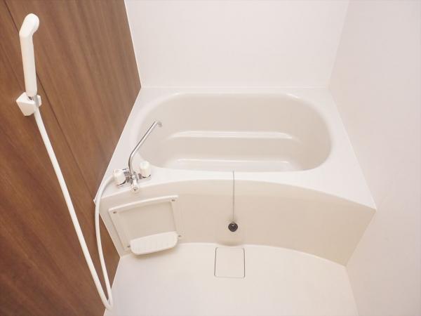 バス・シャワールーム　浴室