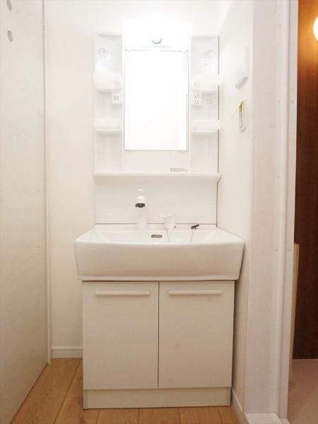 洗面設備　洗面所