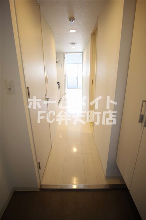 玄関　落ち着いた玄関です