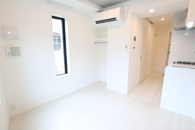 その他部屋・スペース　★洋室８．１帖★