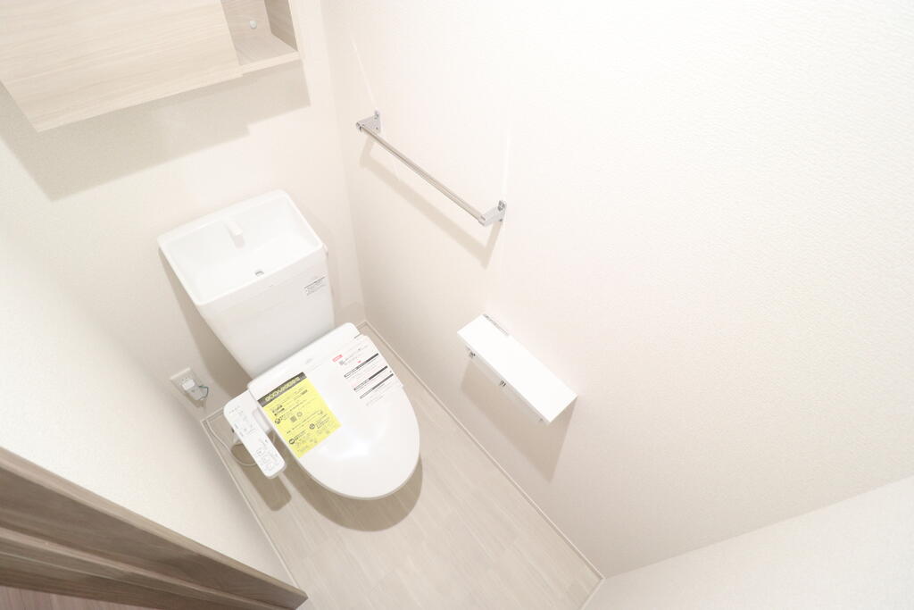 トイレ　清潔なトイレ