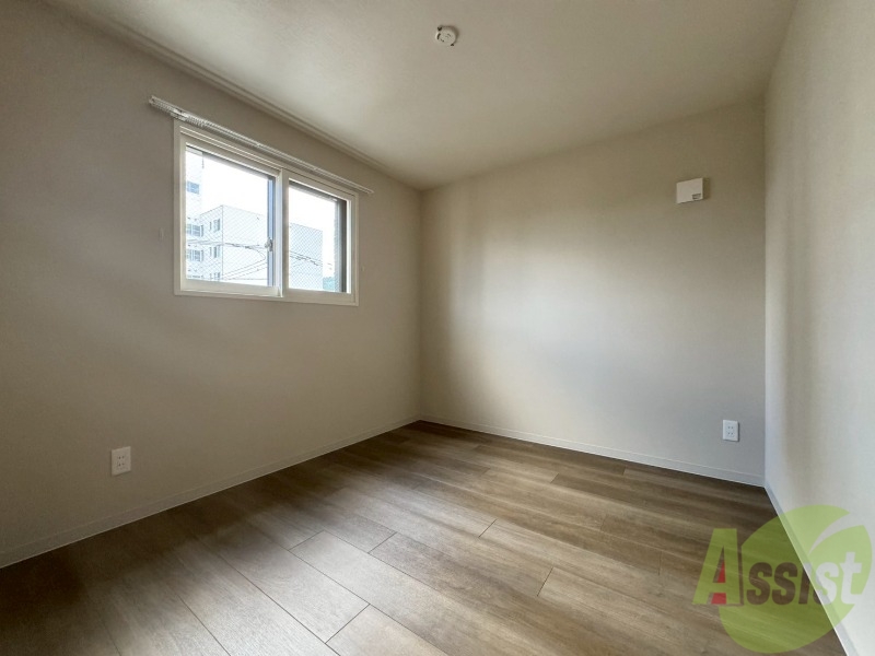 その他部屋・スペース　寝室です。部屋をどう使うかはあなた次第です！