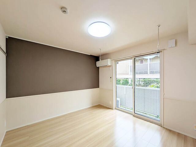 居室・リビング　洋室