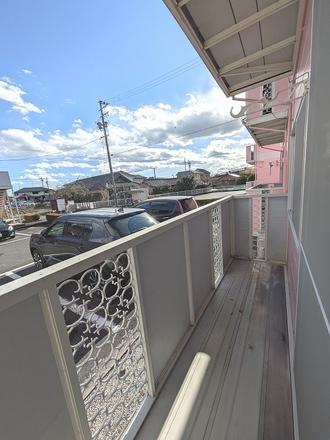 バルコニー　南向きで日当たり良好