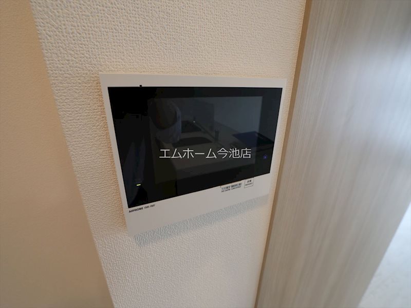 セキュリティ　TVモニター付インターホン