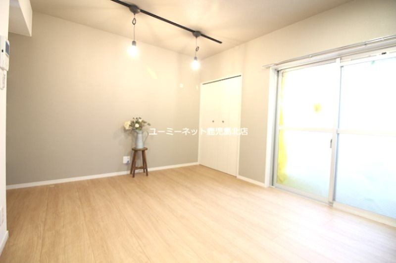 居室・リビング　インテリアや家具は設備ではありません