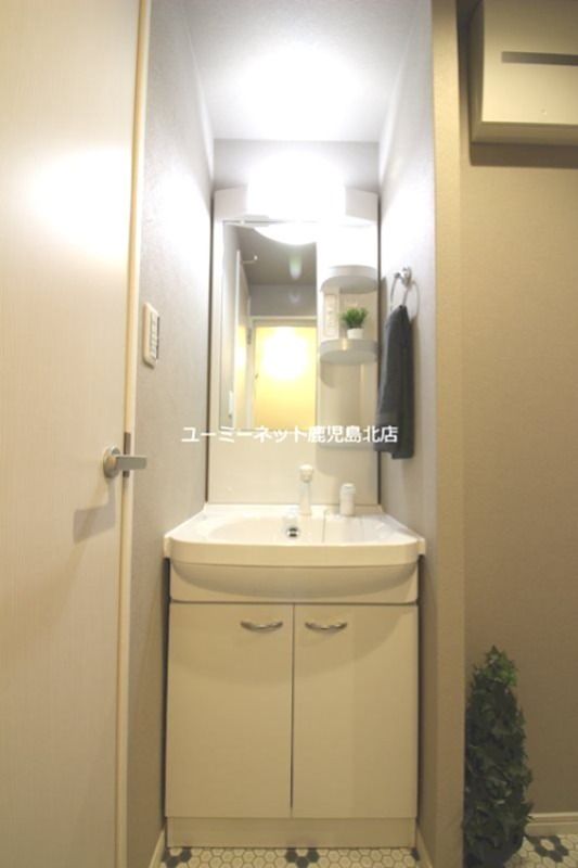 洗面設備　インテリアや家具は設備ではありません