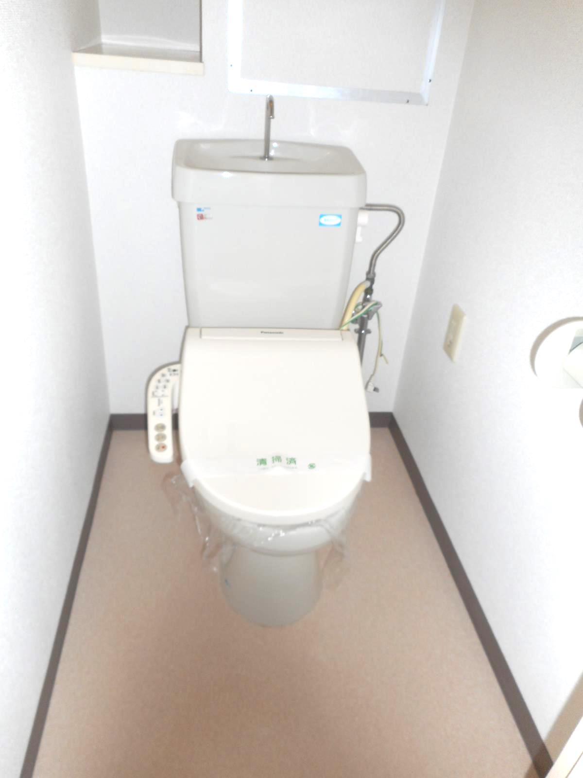 トイレ　トイレ