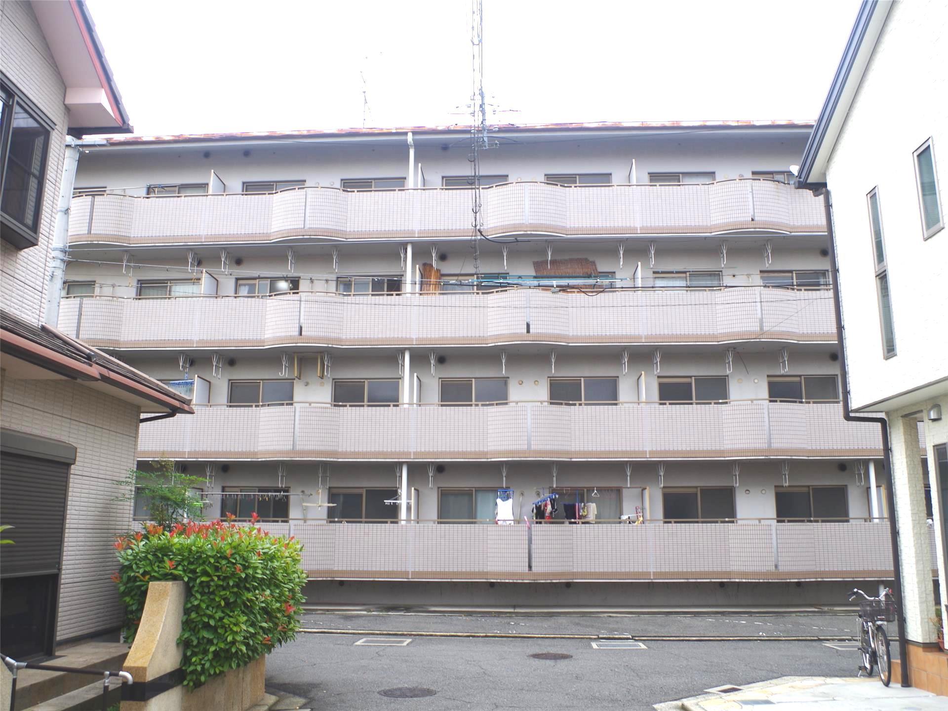 エントランス　外観