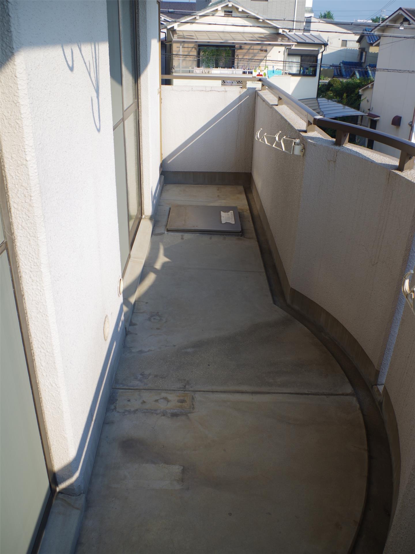 バルコニー　ベランダ