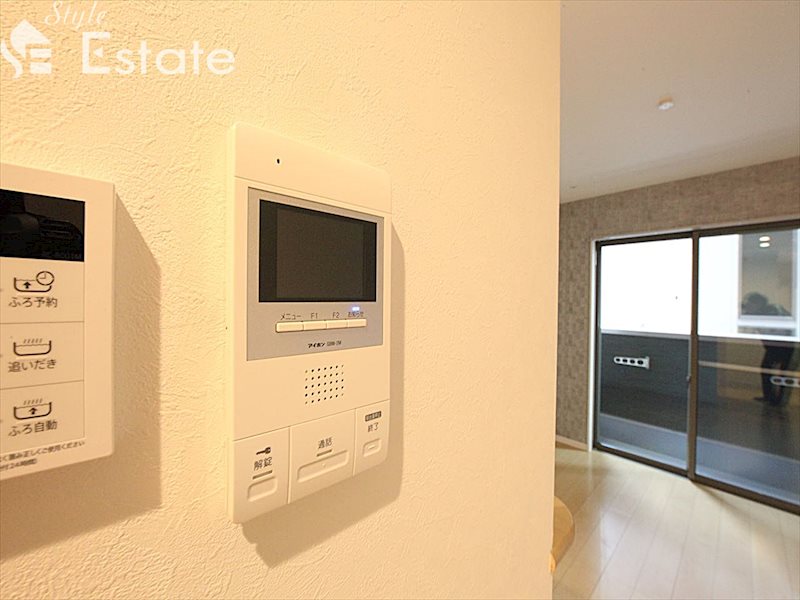 セキュリティ　モニター付きインターホン