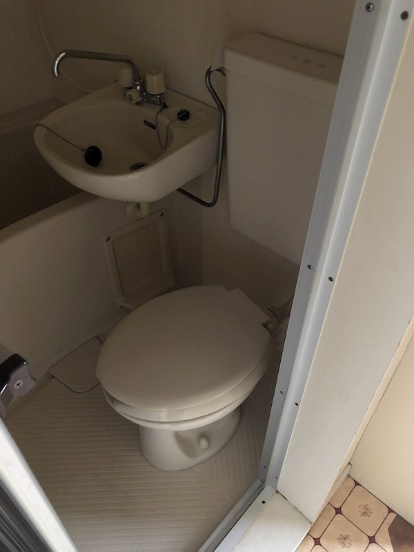 トイレ　別室参照