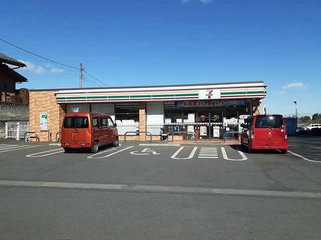 コンビニ　セブン-イレブン 飯能阿須店（コンビニ）まで950m