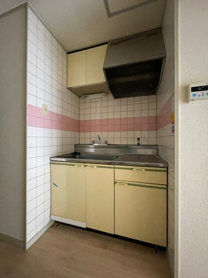 キッチン　※別部屋の写真です