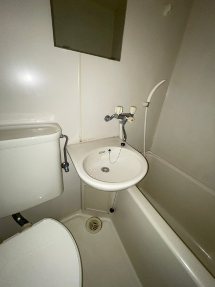 洗面設備　※別部屋の写真です