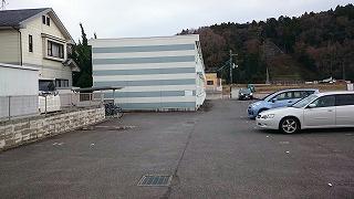 駐車場　駐車場は１４台分ご用意しております。