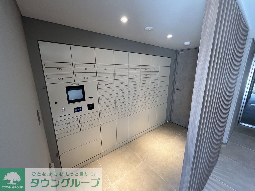 エントランス　エントランス