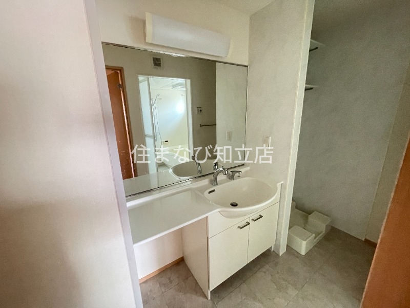 洗面設備　別部屋写真