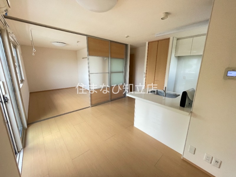 居室・リビング　別部屋写真