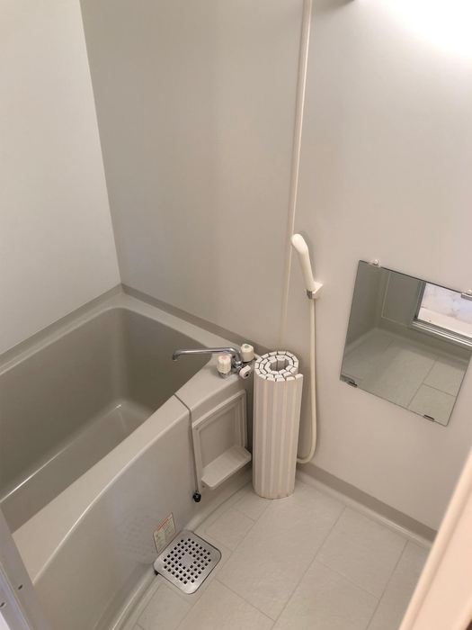 バス・シャワールーム　お風呂です