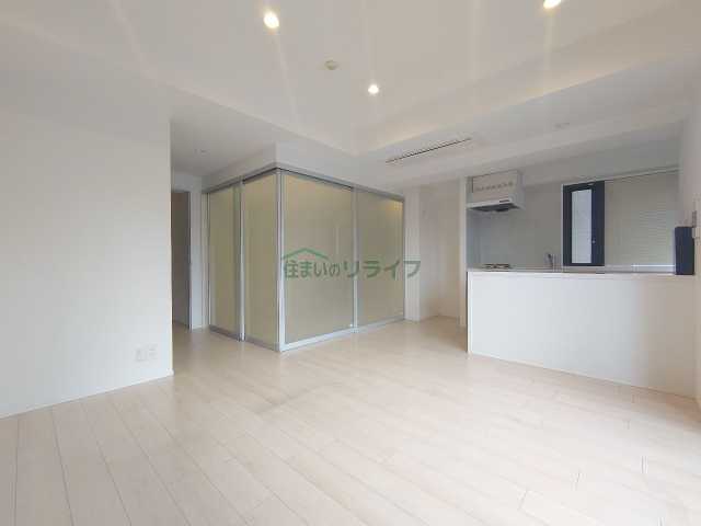 居室・リビング　カスタリア新宿夏目坂