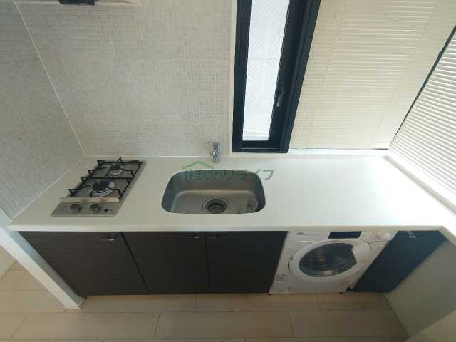 キッチン　カスタリア新宿夏目坂